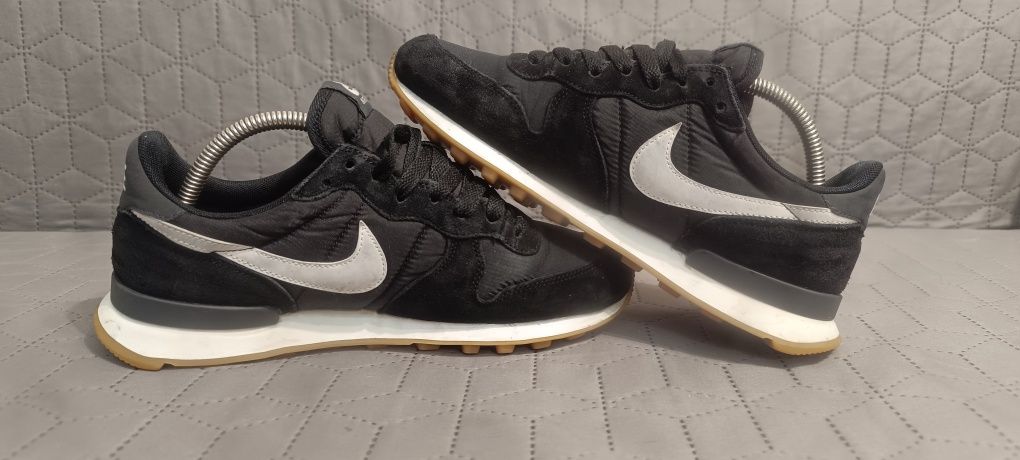 Кросівки Nike internationalist, 38,5 р., 24,5-25 см, 2021 р.