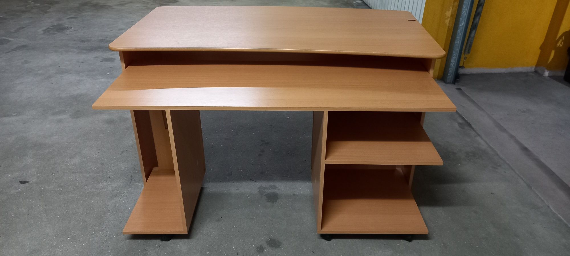 Secretaria dupla