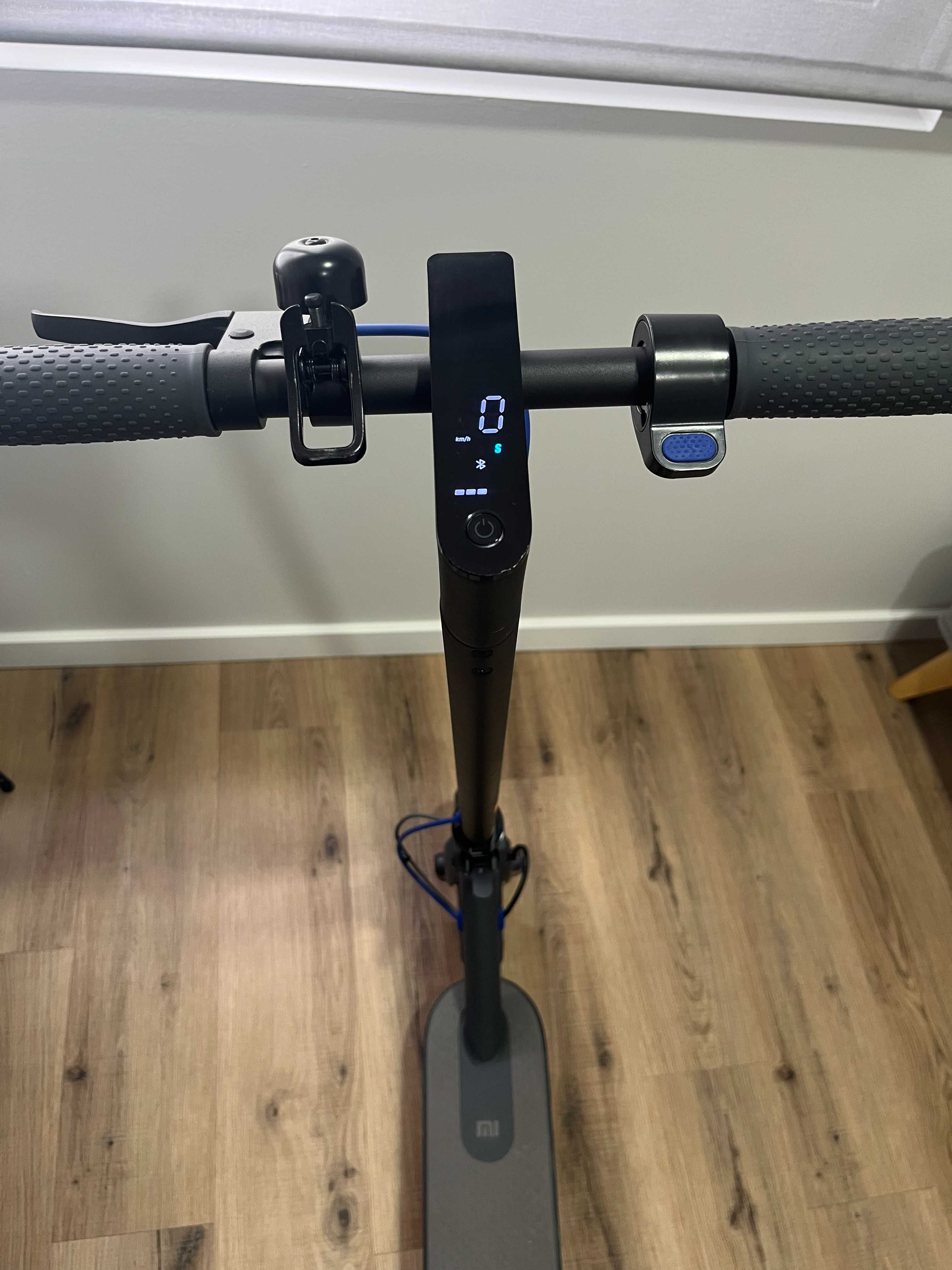 Xiaomi Mi scooter 3 - Como nova