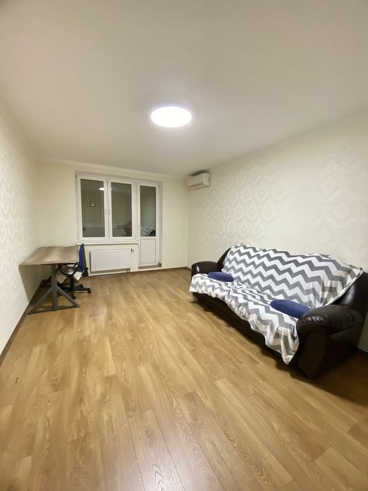 Оренда 3-кімнатної квартири на Оболоні. Азов 4в. Метро 10 хв