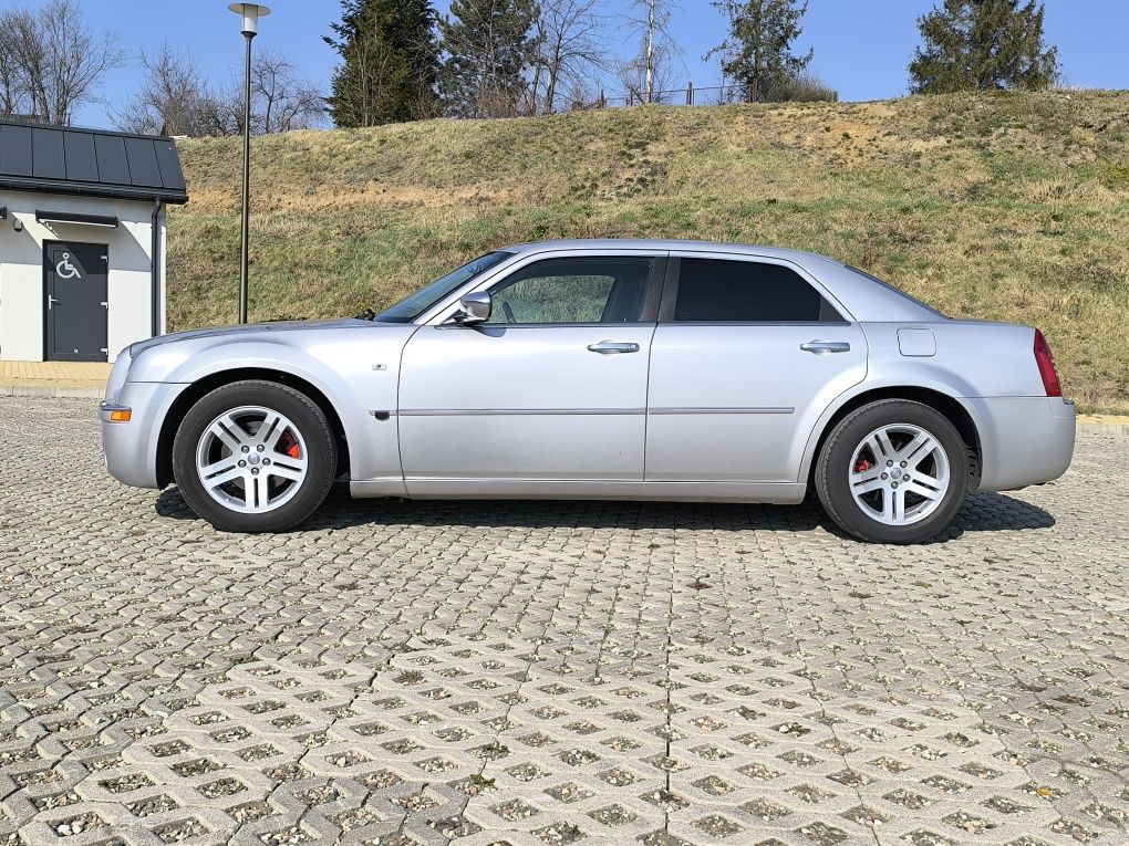 Chrysler 300C 3.0 CRD 218km