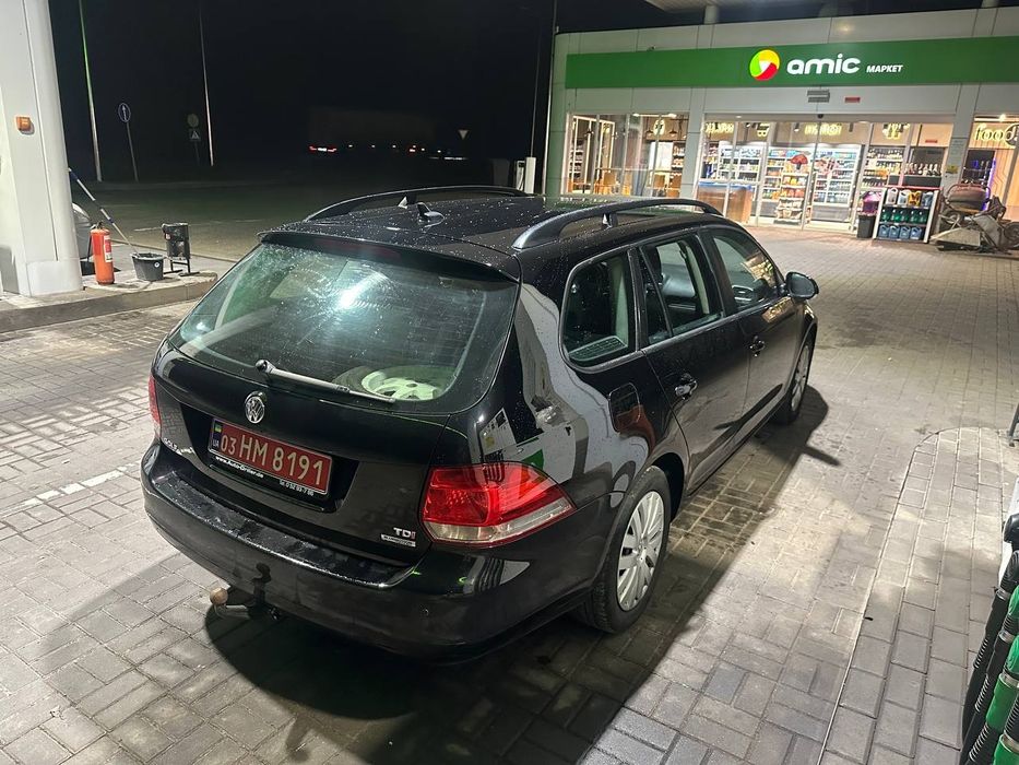 Економне авто golf 6 1.6 TDI 2011р.