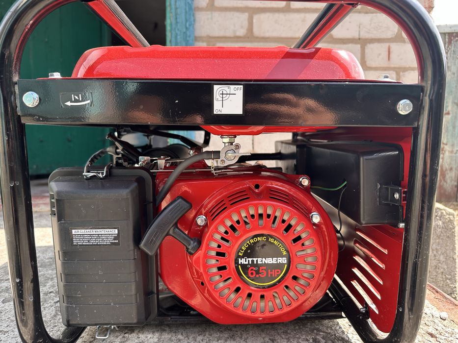 Бензиновый генератор HUTTENBERG H8500W