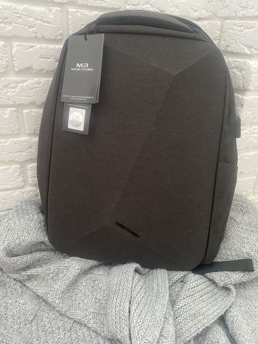 Рюкзак, портфель Mark Ryden, M.R