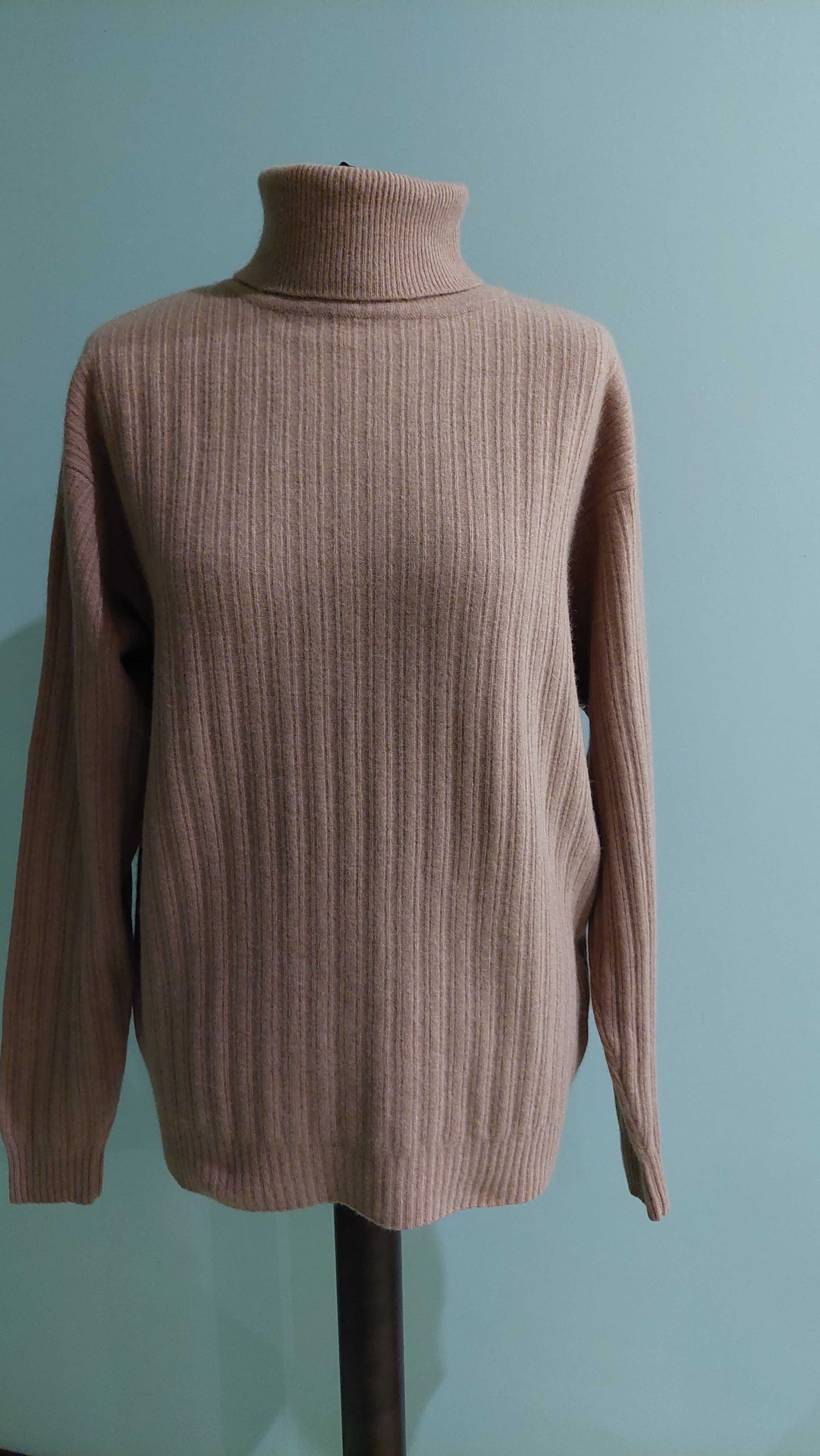 Кашемировый свитер, размер М