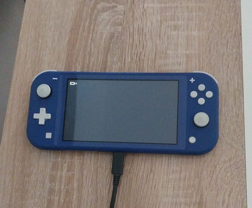 Nintendo switch c/jogo super Mario kart