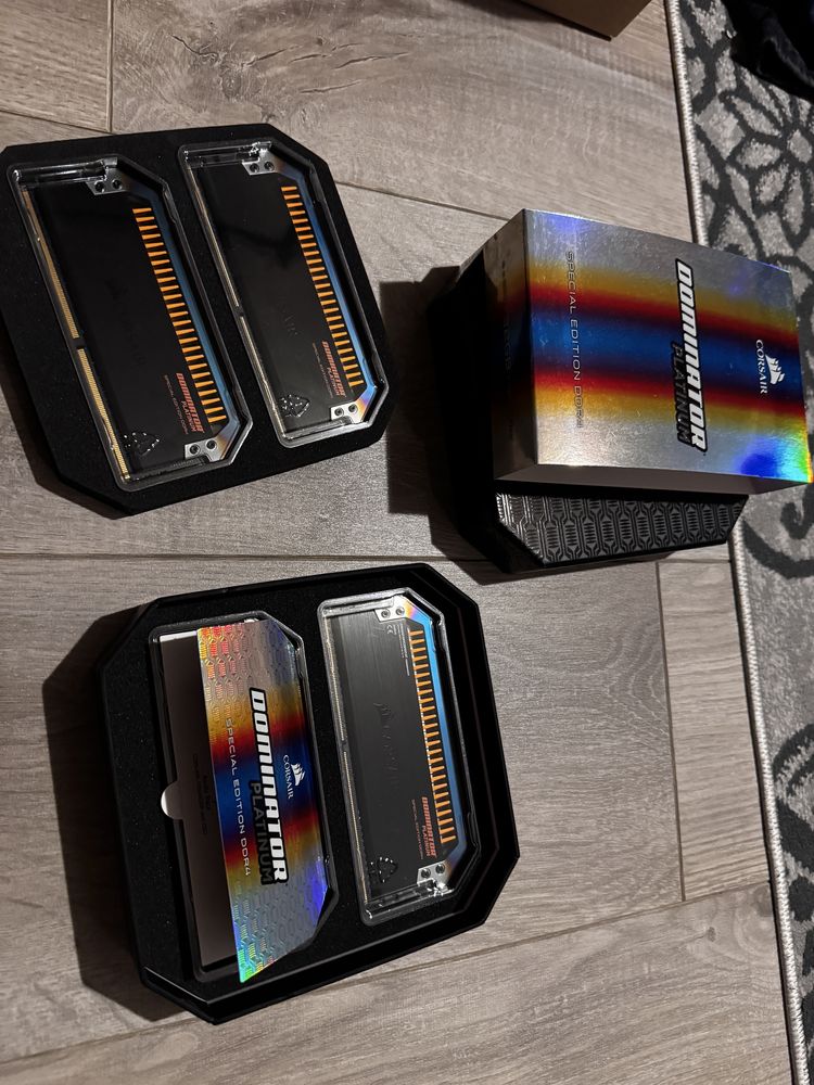 Corsair Platinum DDR4 Torque Edition Unikat 4x8Gb 32Gb 3200Mhz CL14