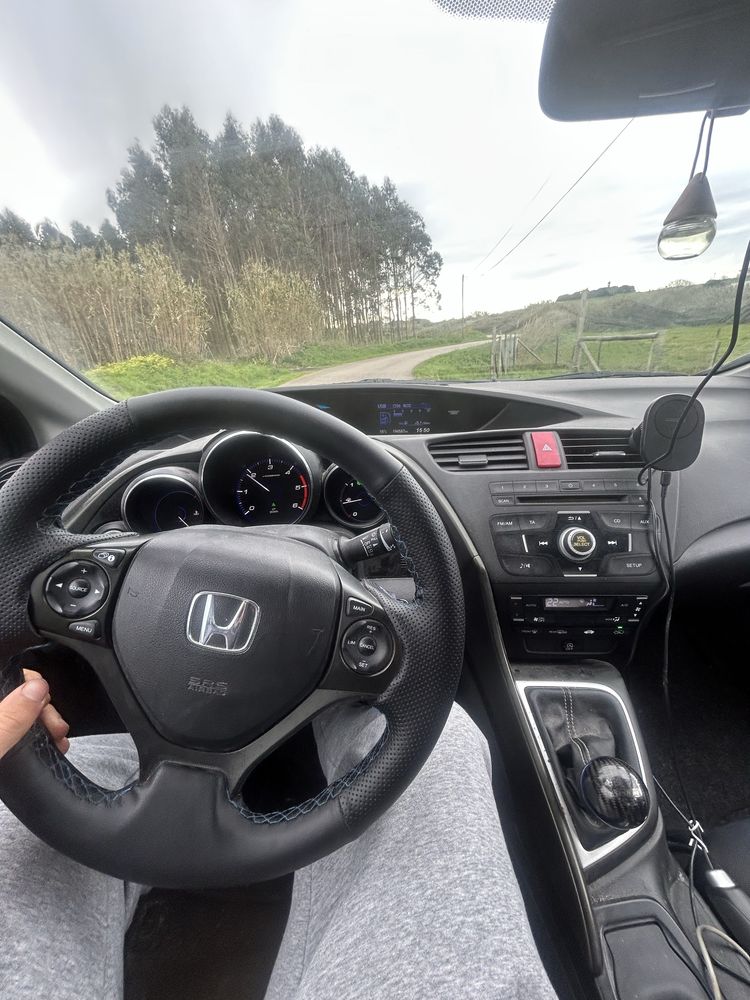 Vendo/Troco 2013 Honda Civic 1.6 D-tec Sport
