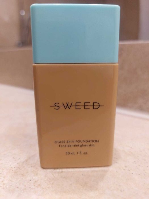 Podkład Sweed odcień 06