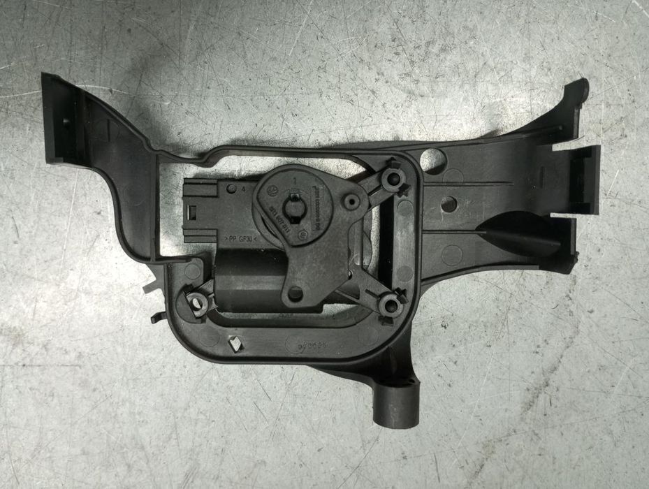 Motor da comporta da sofagem SEAT Ibiza IV (6J5, 6P1)