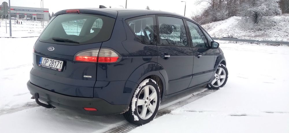 Ford S MAX 2.0 benz. 140KM 2010r 2xConvers 5 osób Koła zimowe