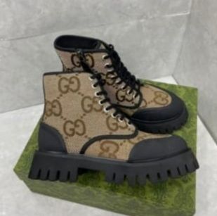 Wysylka z Polski buty gucci