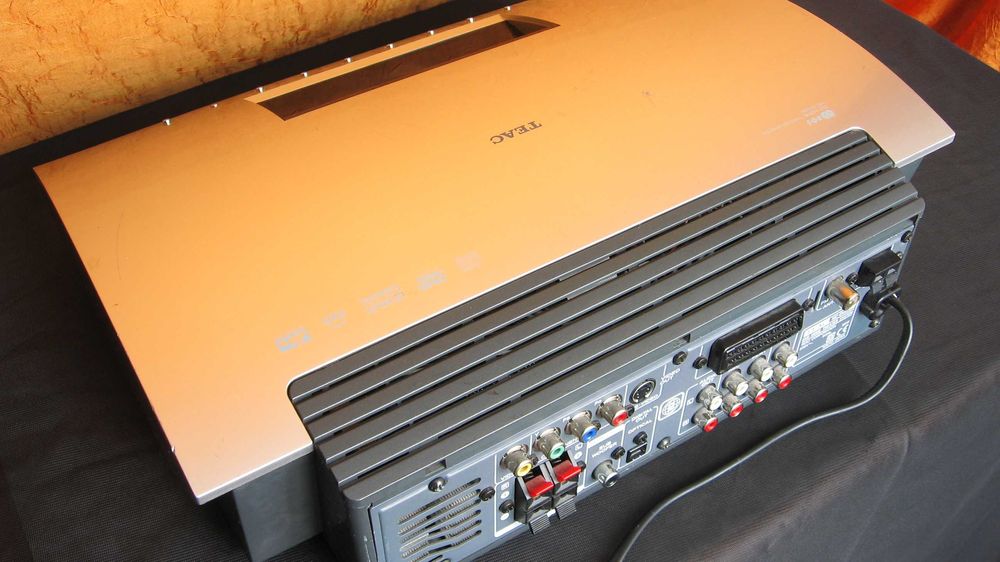 TEAC mc-dv250 japan Dobre brzmienie
