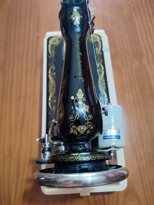 Máquina de costura Singer