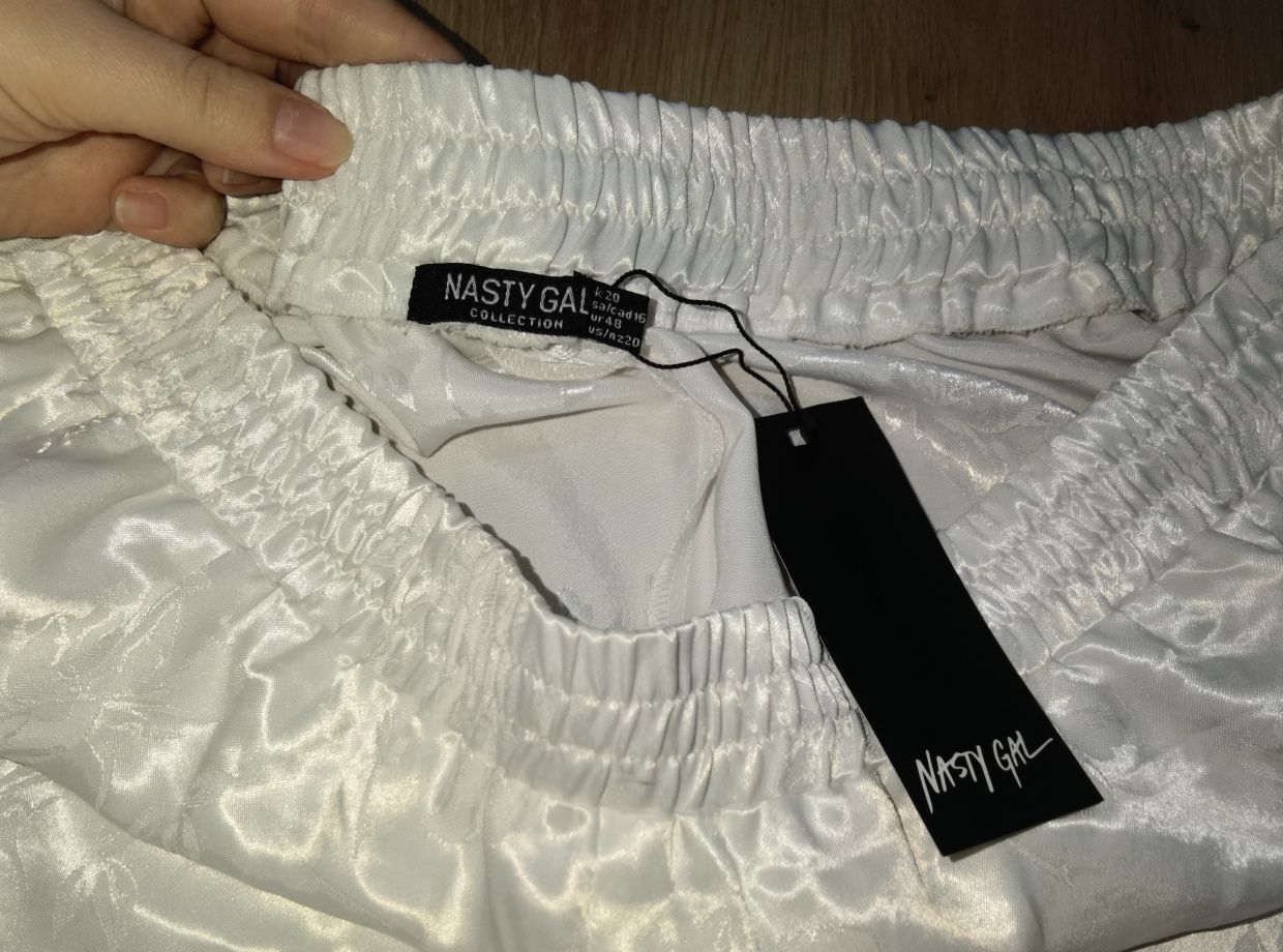 Szorty spodenki do spania Nasty Gal rozm. 48