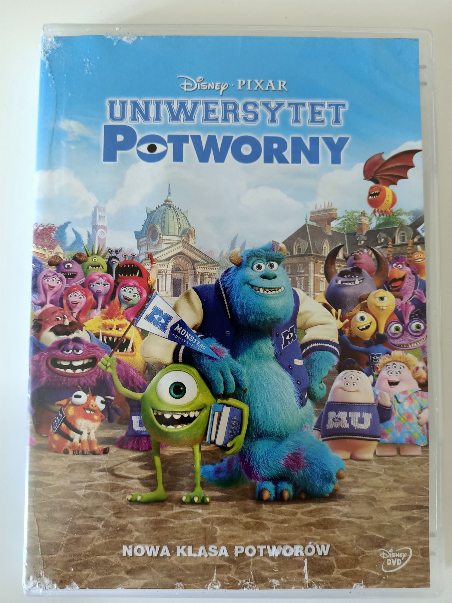 Uniwersytet potworny DVD