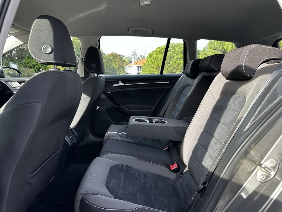 VW Golf VII 1.6 TDI Variant Bluemotion