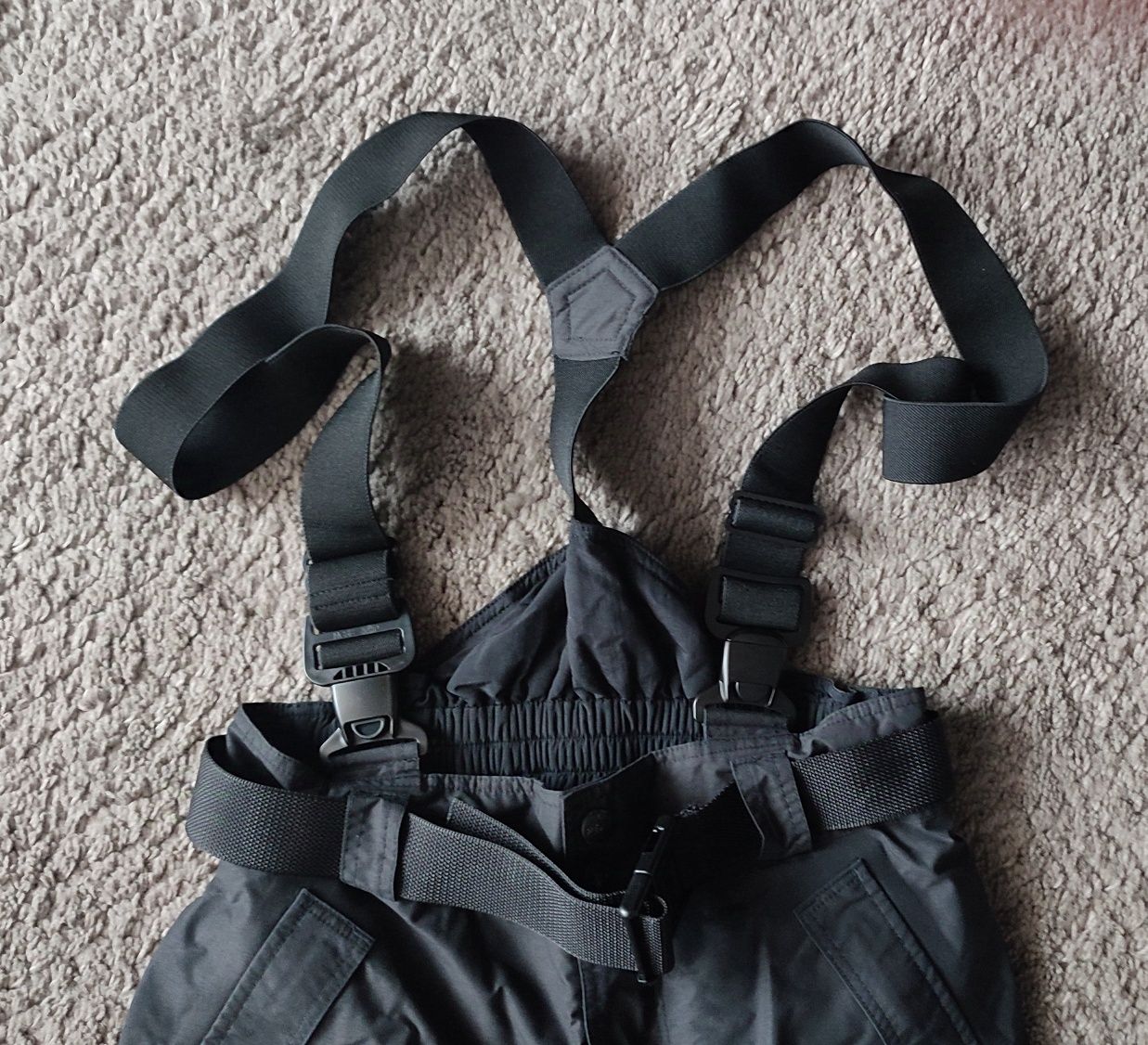 Spodnie Peak Performance Gore-Tex narciarskie rozm. M