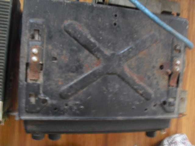 радіо штатне в автомобілі СРСР.