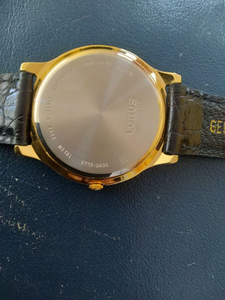 Relógiode pulso Lorus (modelo V732-0A90 com pilha nova