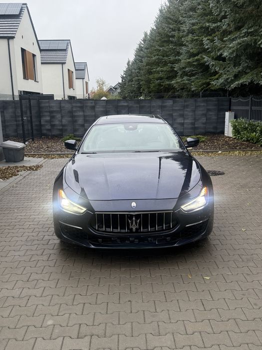 MASERATI GHIBLI SQ4 GRANLUSSO 3.0 430km LIFT Trofeo niebieski