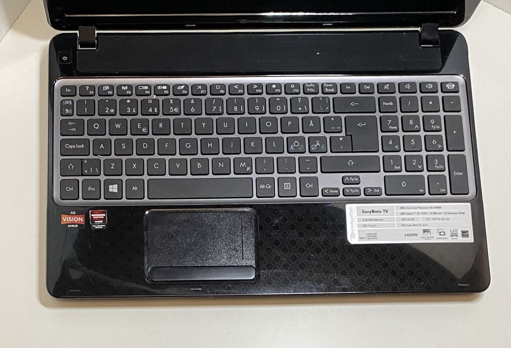 Ігровий ноутбук Packard dell 15.6” 8/1000GB HDD/AMD Radeon HD 7600M