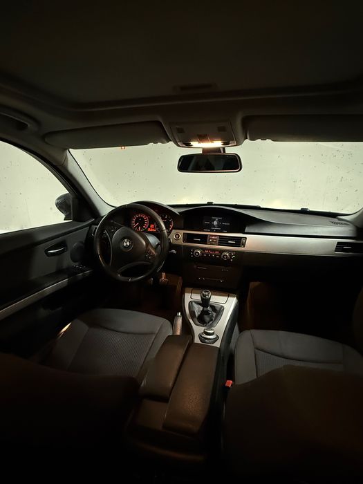 BMW Seria 3 E90 2.0d M47 – zadbane, bogate wyposażenie