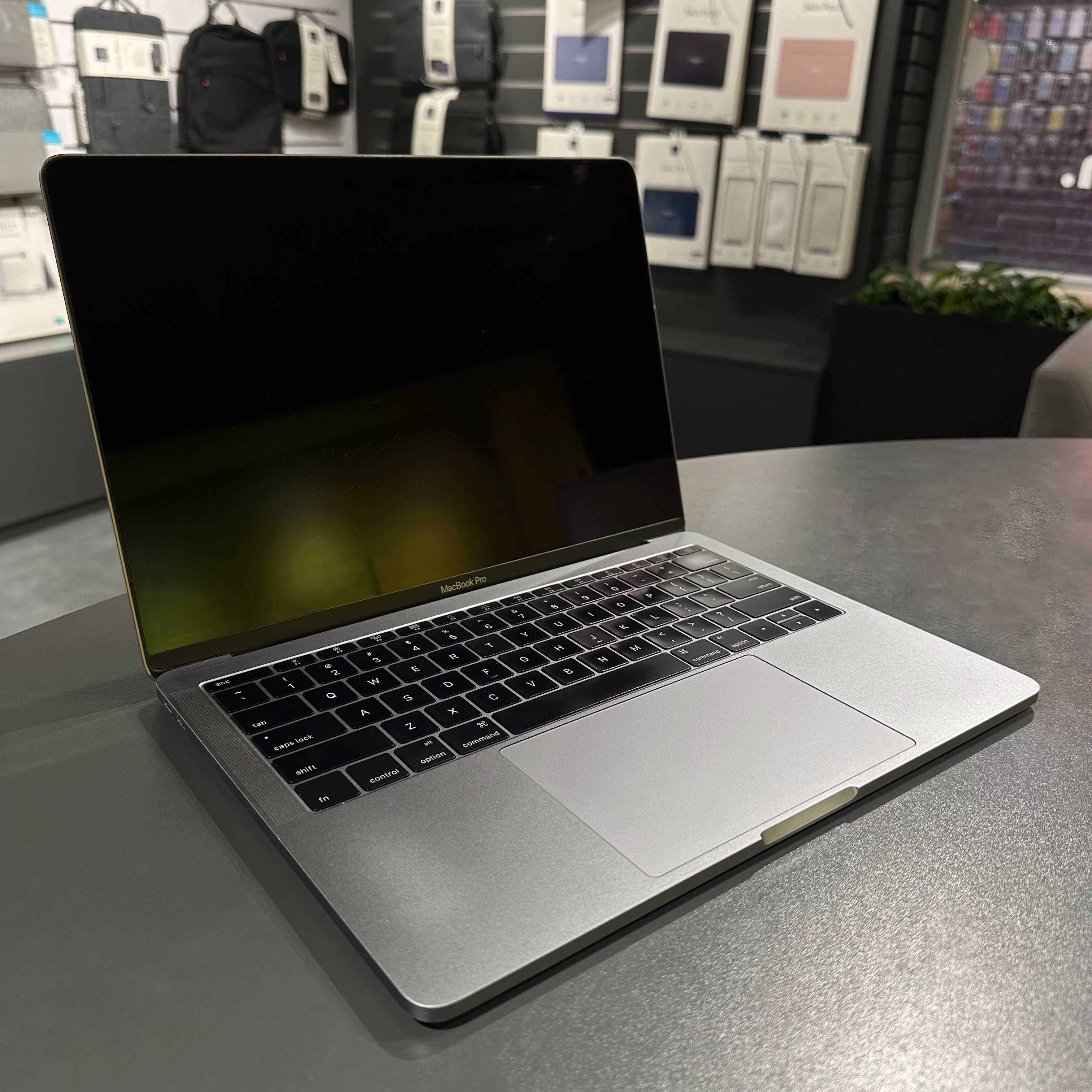 MacBook Pro 13" 2016 i5 8GB RAM 256GB SSD РОЗПРОДАЖ!