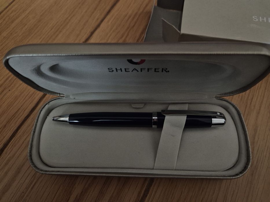 Długopis Sheaffer 500 model 9333 granatowy nowy