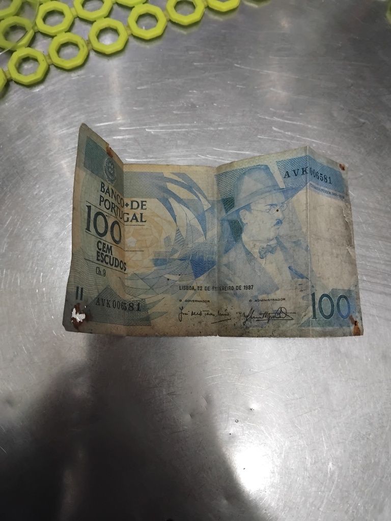 Nota cem escudos