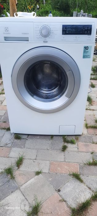 Пральна машина  Electolux  на 6.5кг
