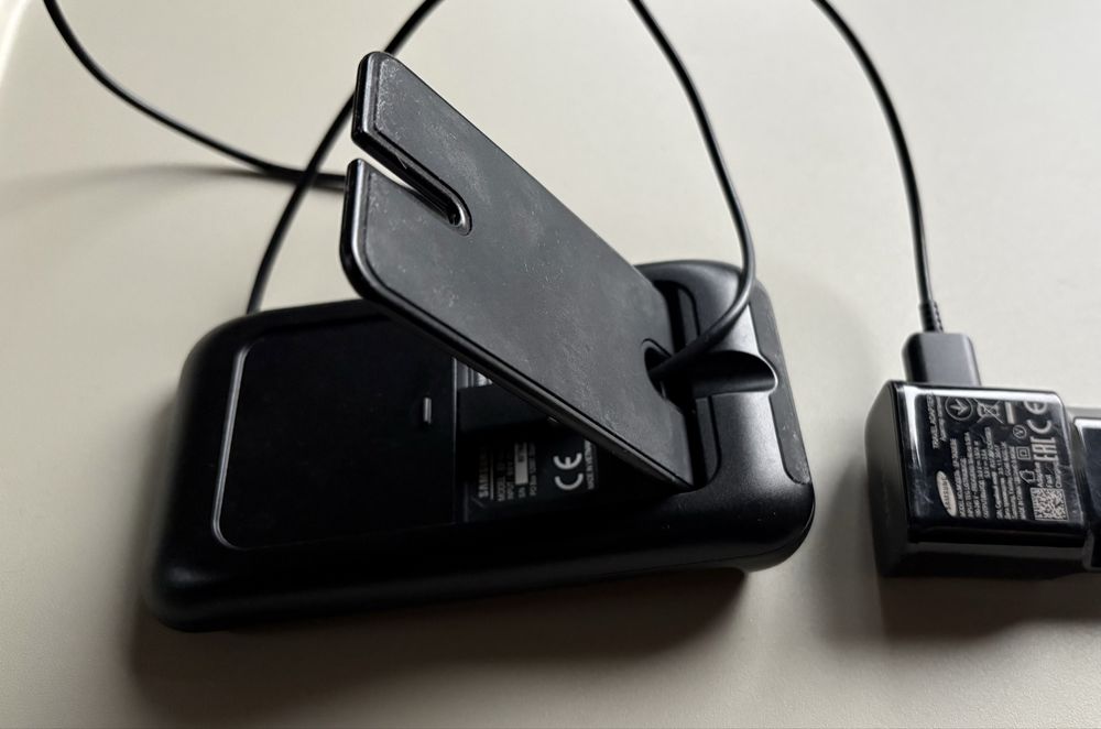 Ładowarka indukcyjna Samsung EP-N3300