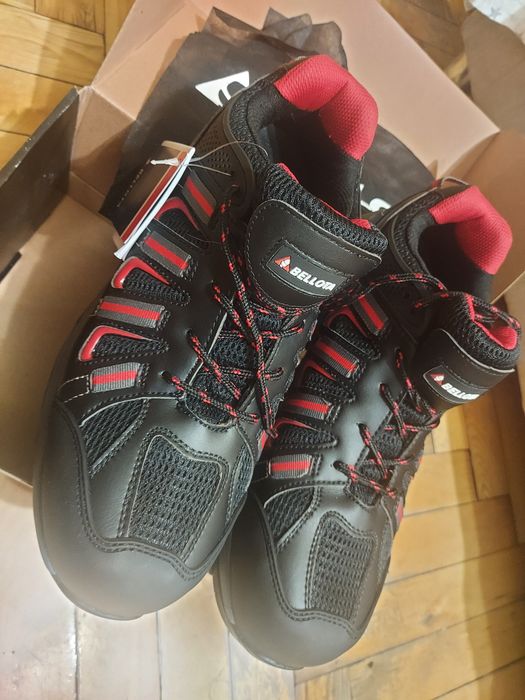 Кроссовки, ботинки Bellota, Испания, рабочие, 47 размер. Новые!