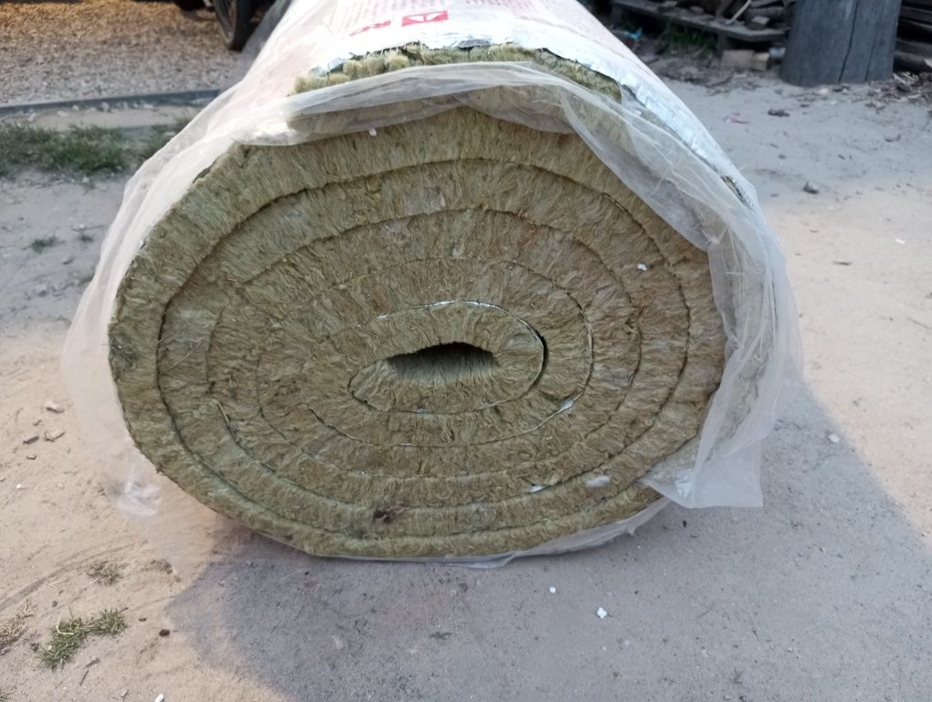 Wełna mineralna izolacyjna