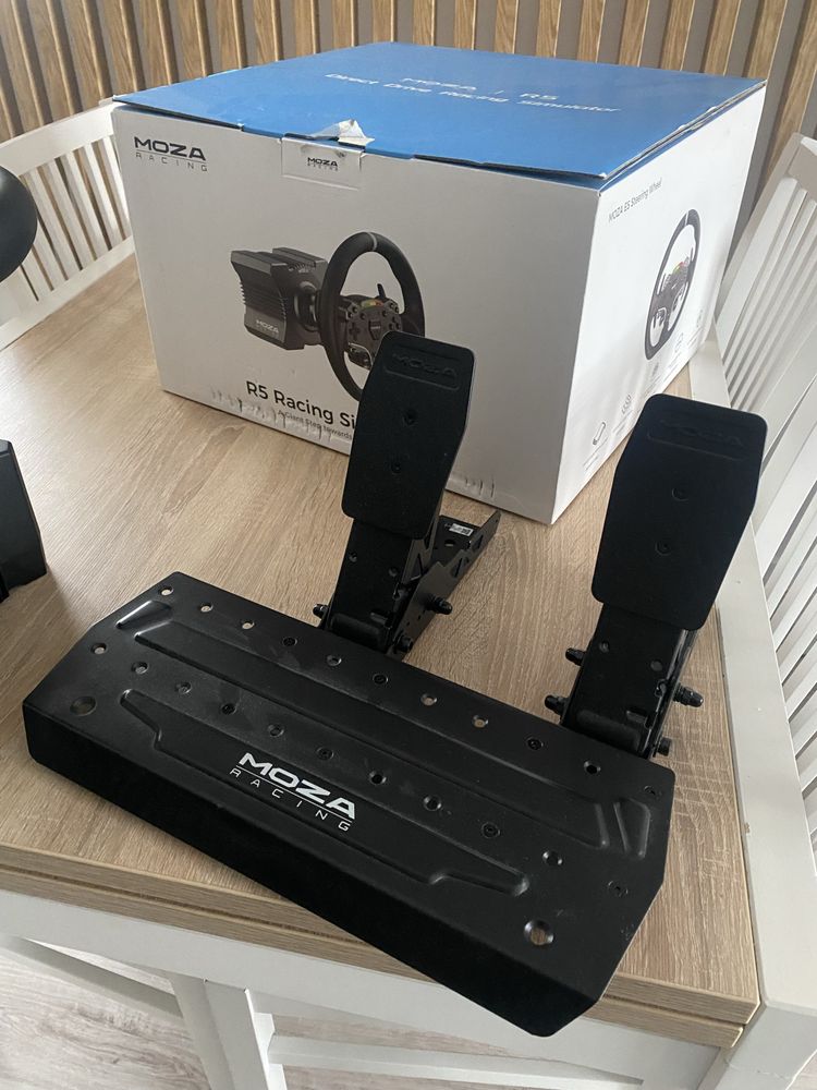 Moza R5 bundle + breaking kit