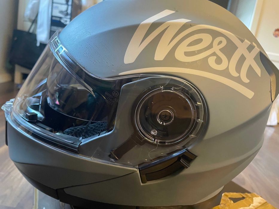 Kask motocyklowy WESTT, szary rozmiar M