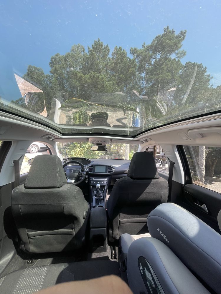Peugeot 308 SW.
