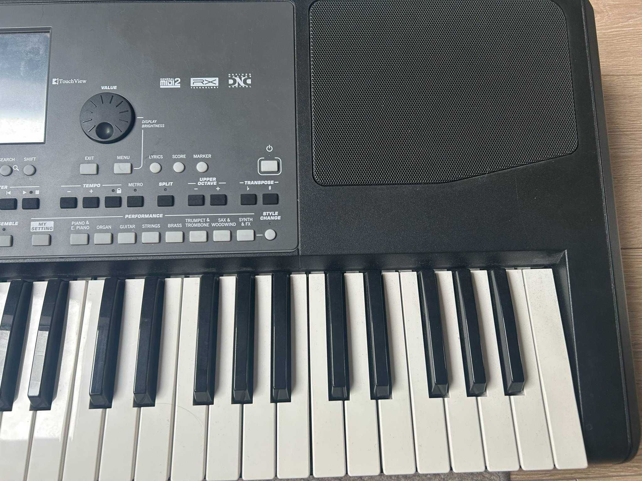 sprzedam korg pa 600