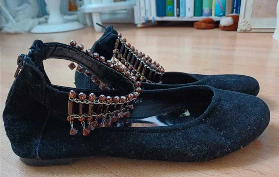 Baleriny czarne zamszowe welurowe K&M 38