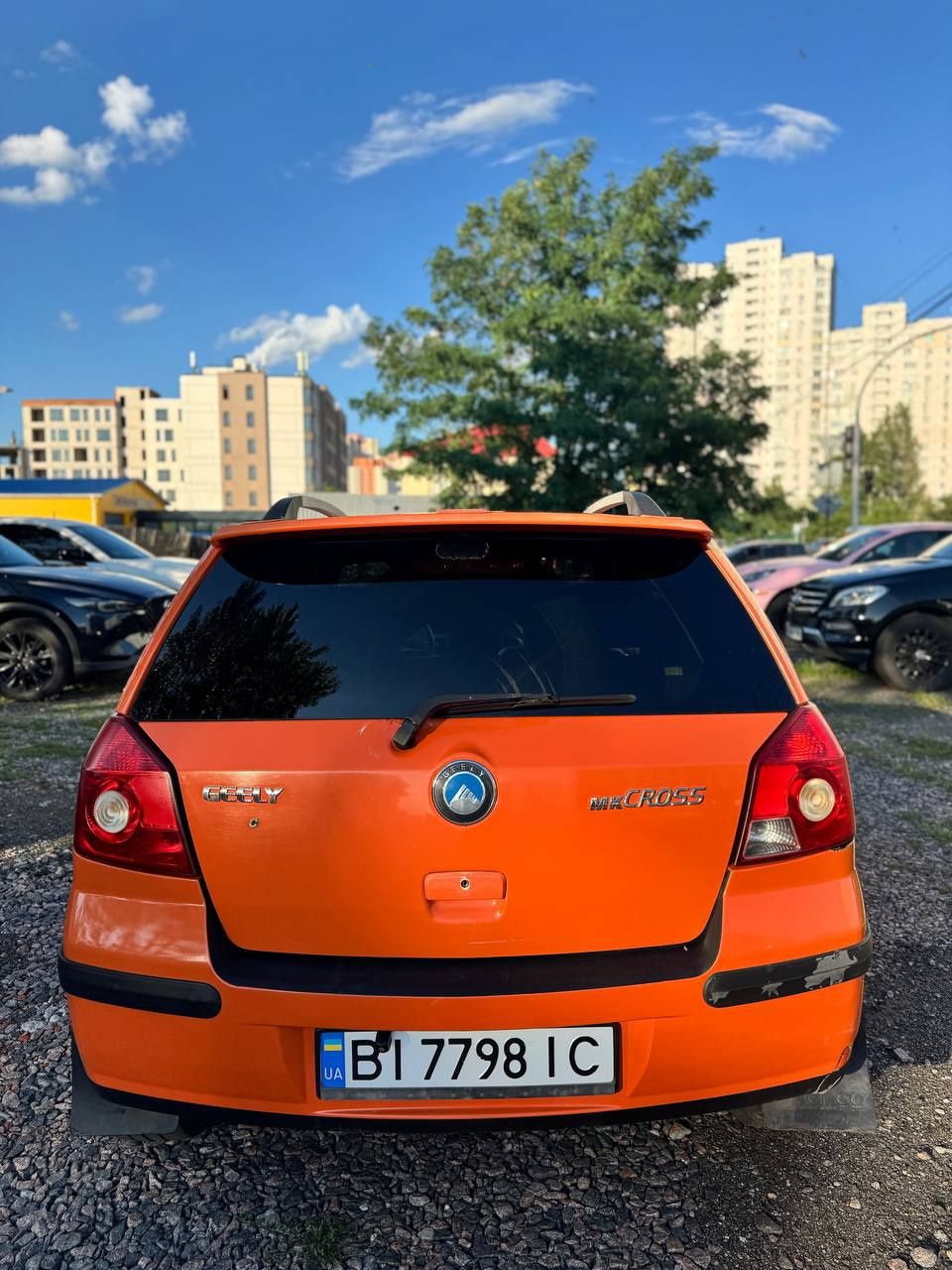 Geely MK cross 12-й рік