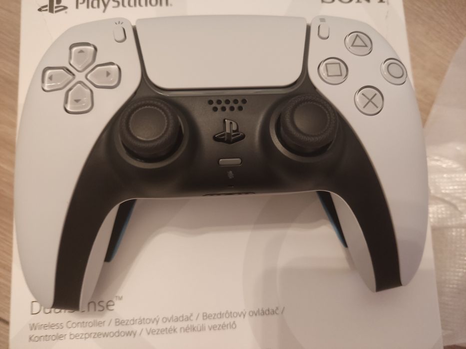 Nowy pad PS5 DualSense