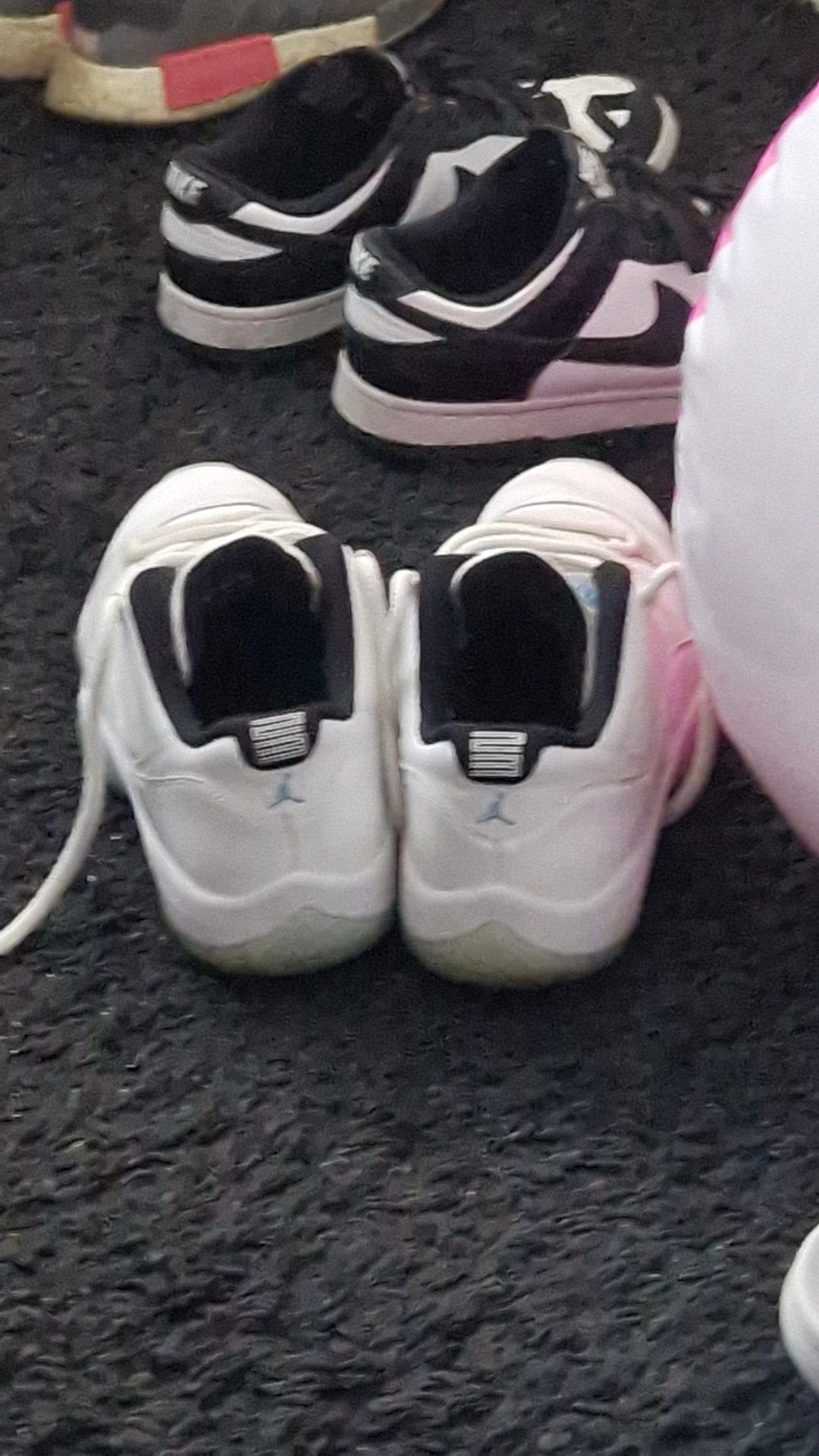Nike Air Jordan 11 Low Retro Legend Blue