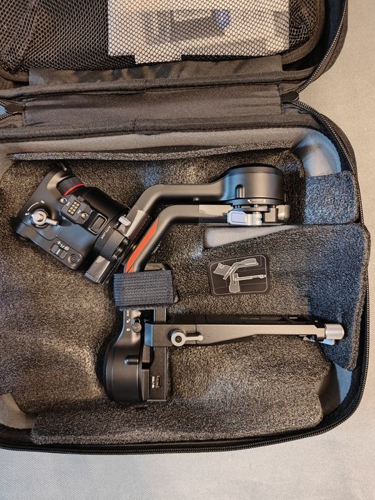 Gimbal DJI RS 4 Combo