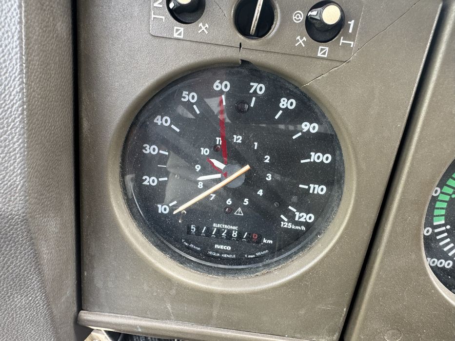 Iveco Turbo 8m Plataforma Elevatória – 1990 – Pronto a trabalhar
