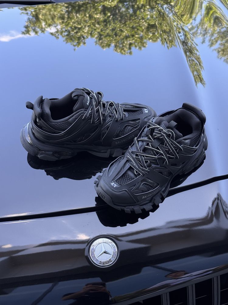 Оригинал Balenciaga Track Black 43size