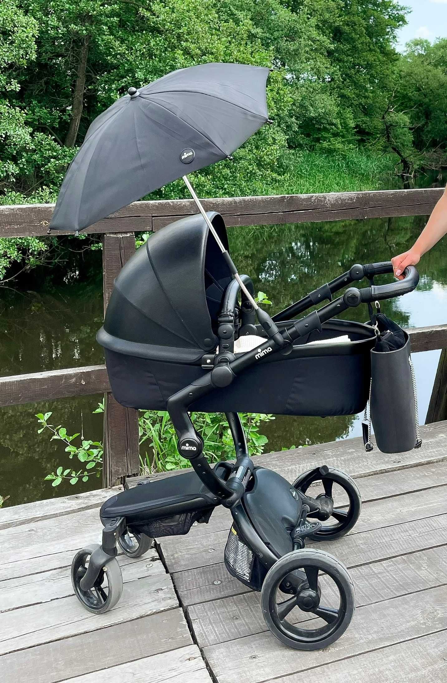 Wózek MIma Xari  Total Black 3 w 1