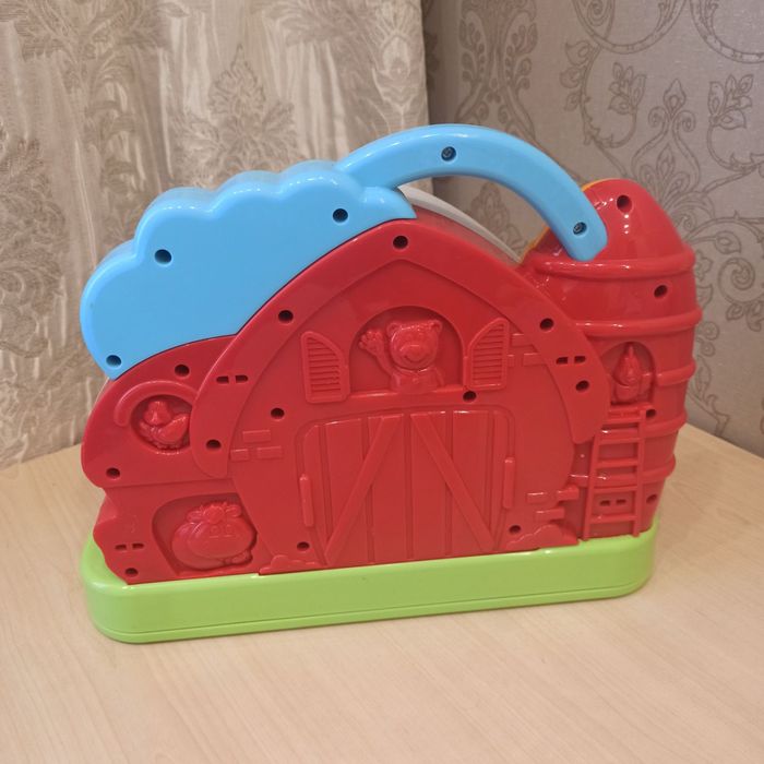 Будиночок Ферма Chicco  у відмінному стані