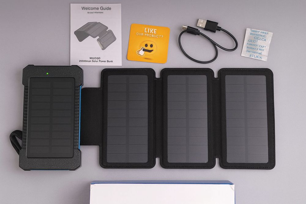 Сонячний Power Bank 26800 mAh — зовнішній акумулятор з ліхтариком (new