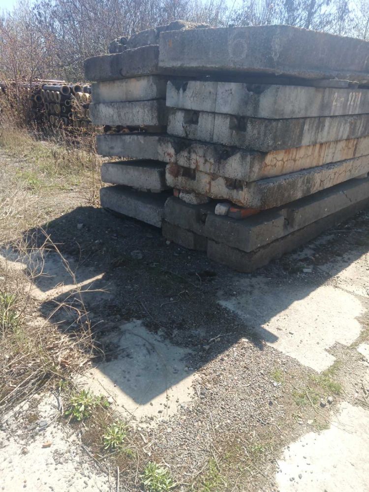 Плити бетонні армовані