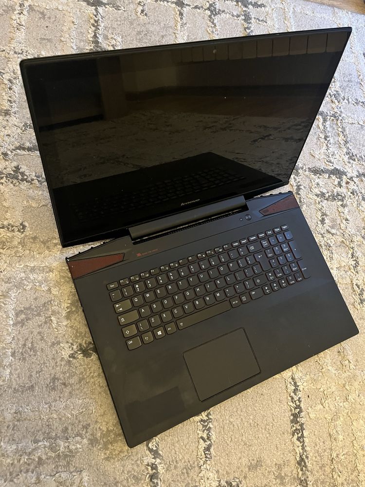 Lenowo Y70-70 touch